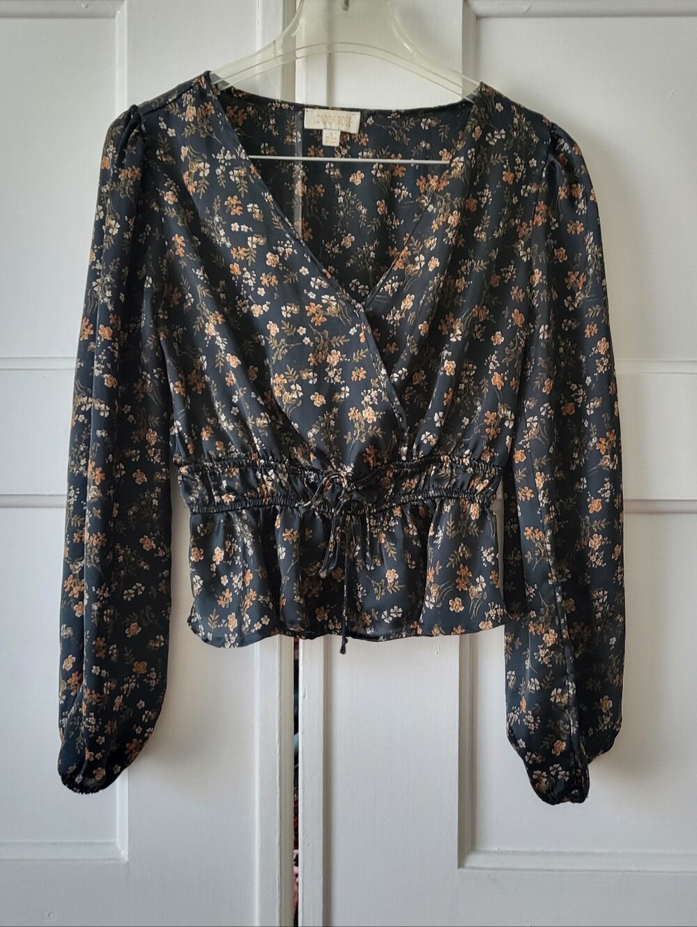 London Rose Dark Green Satin Faux Wrap Floral Long Sleeve Top Size Small